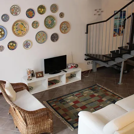 Domus Aretusa Villa *